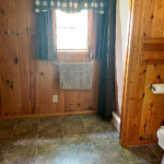 Cabin 6, bathroom Cabin 6, bathroom